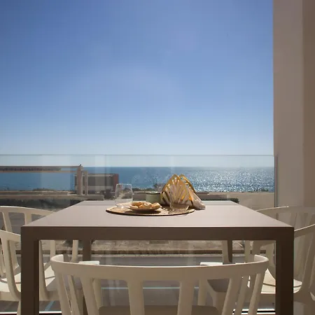 Casa Lungomare - The Fab Apartment